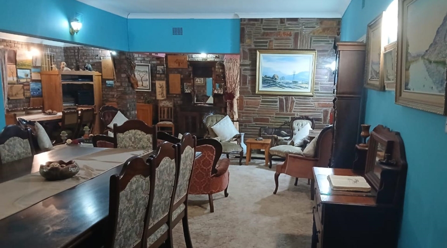 6 Bedroom Property for Sale in Parys Free State